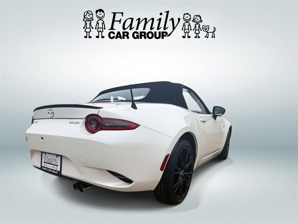 New 2025 MAZDA MX-5 Miata Club image 4