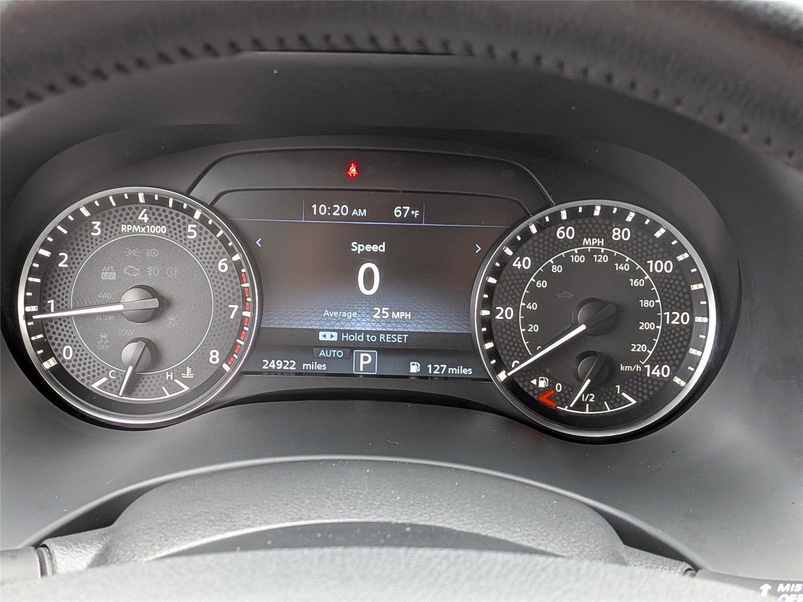 Used 2024 Nissan Armada SL w/ Captain's Chairs Package image 29