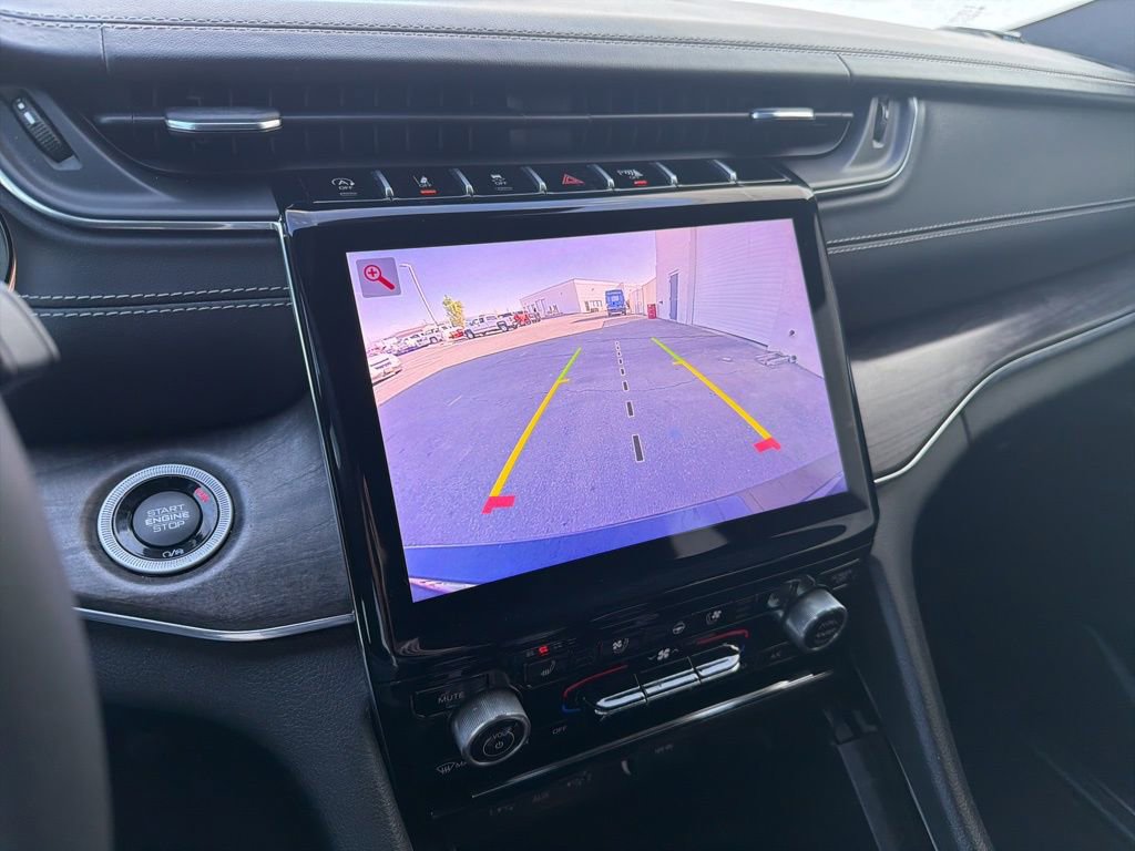 Used 2023 Jeep Grand Cherokee L Overland w/ Rear Seat Video Group I image 17