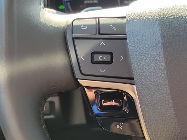 Used 2026 Toyota Camry XSE FWD image 10