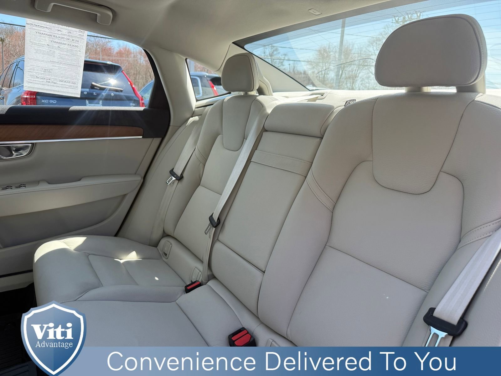 Used 2021 Volvo S90 T6 Momentum image 22