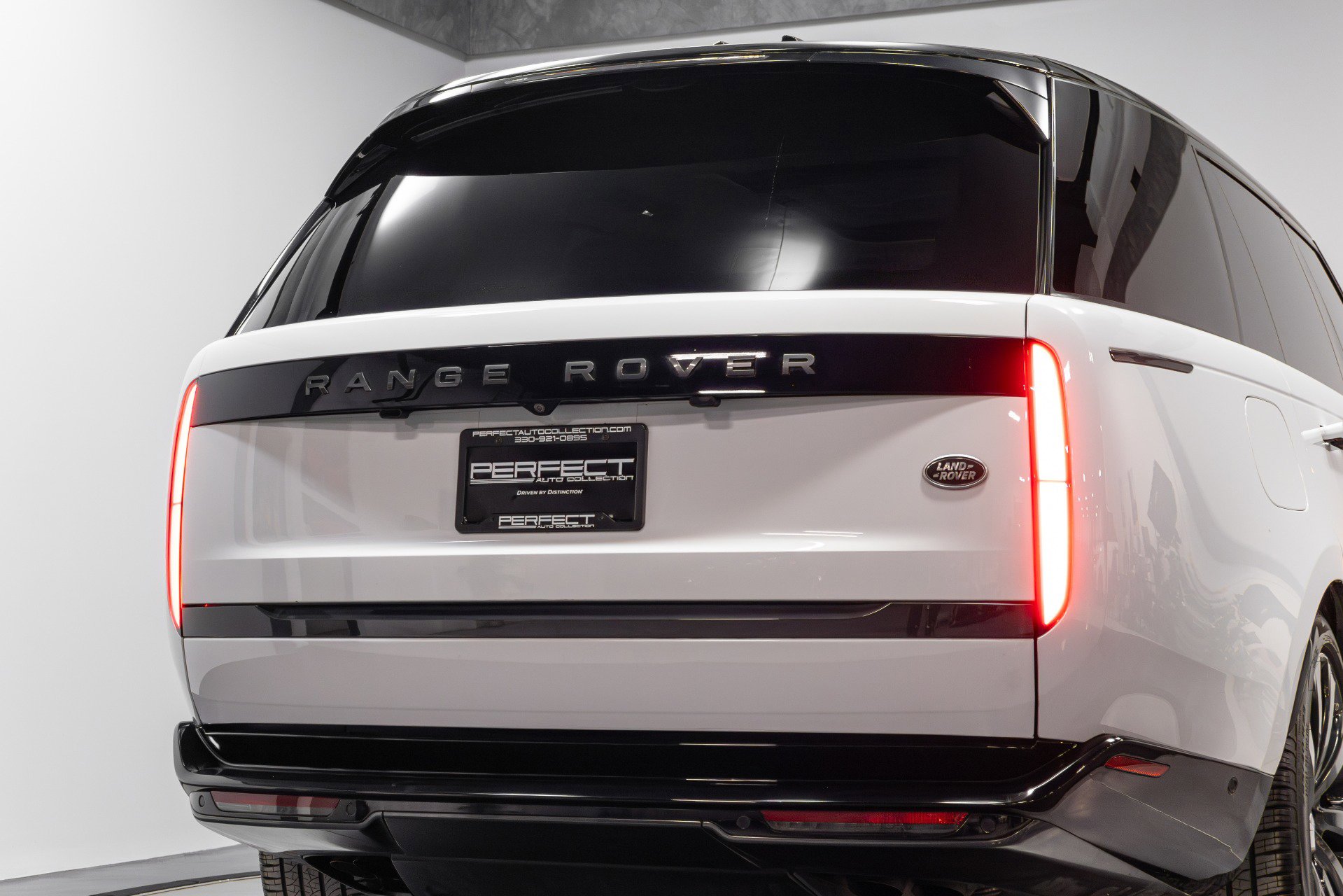 Used 2023 Land Rover Range Rover Long Wheelbase Autobiography image 79