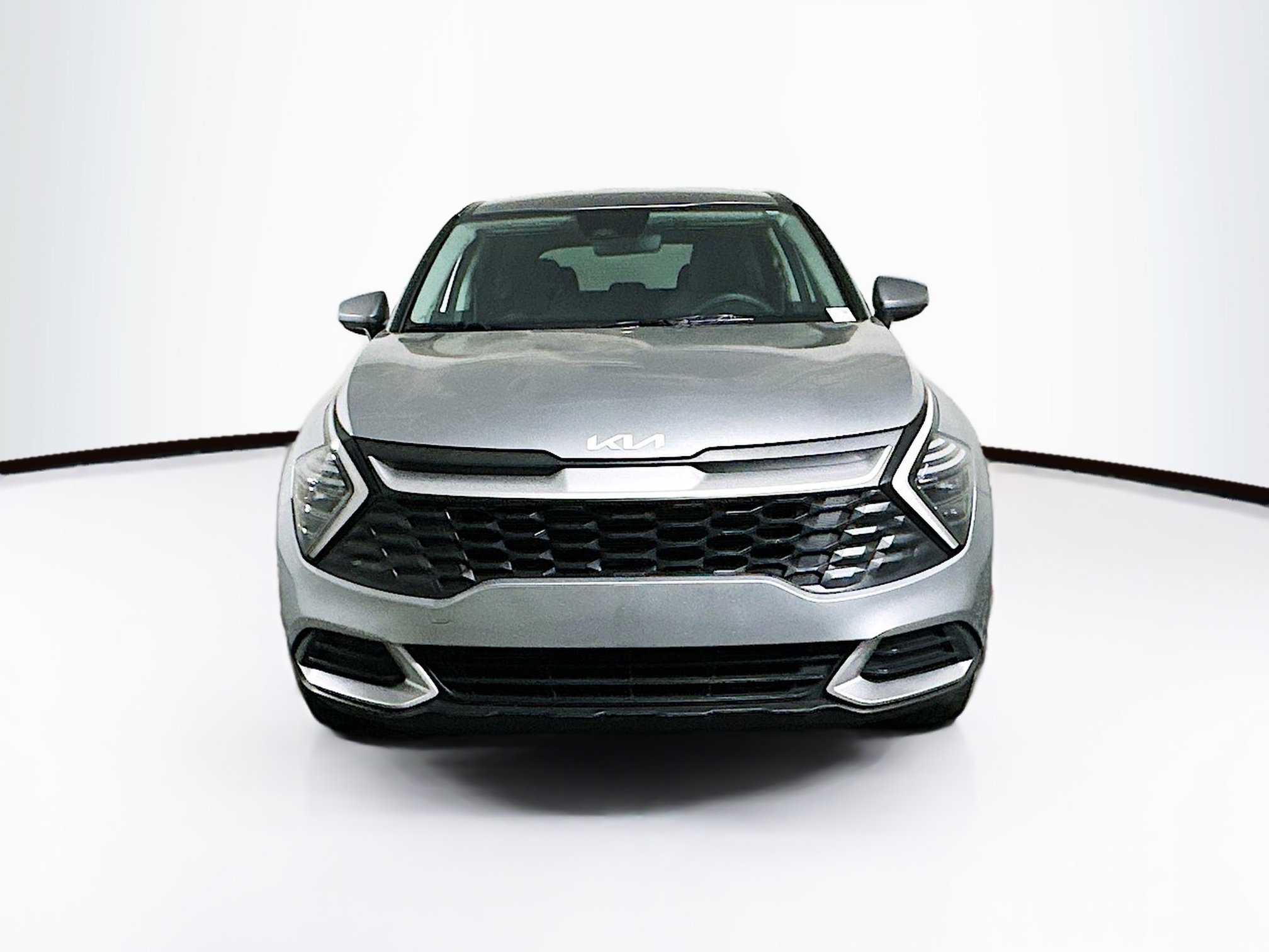 Used 2024 Kia Sportage LX image 2