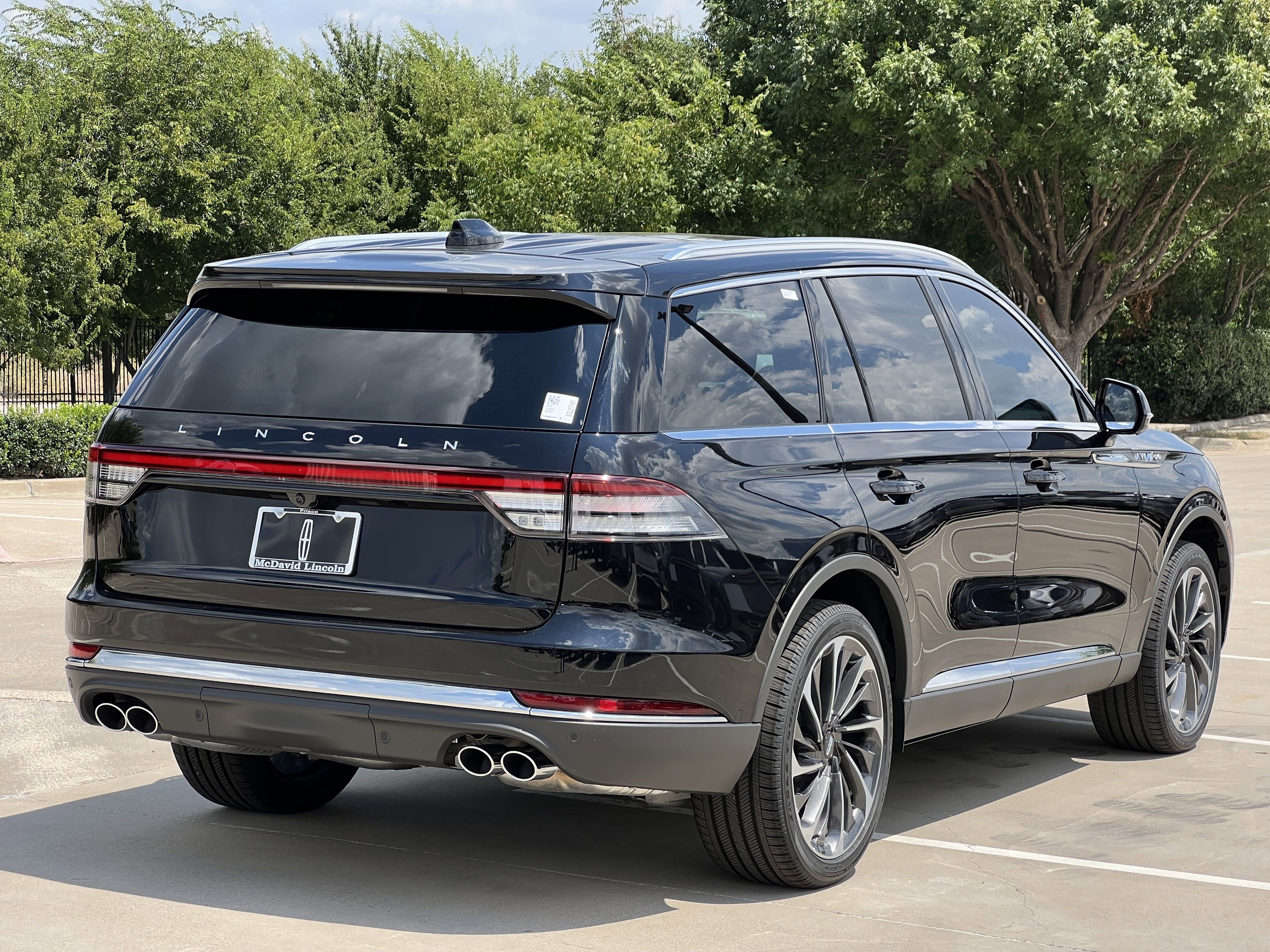 New 2025 Lincoln Aviator Reserve w/ Equipment Group 201A image 9