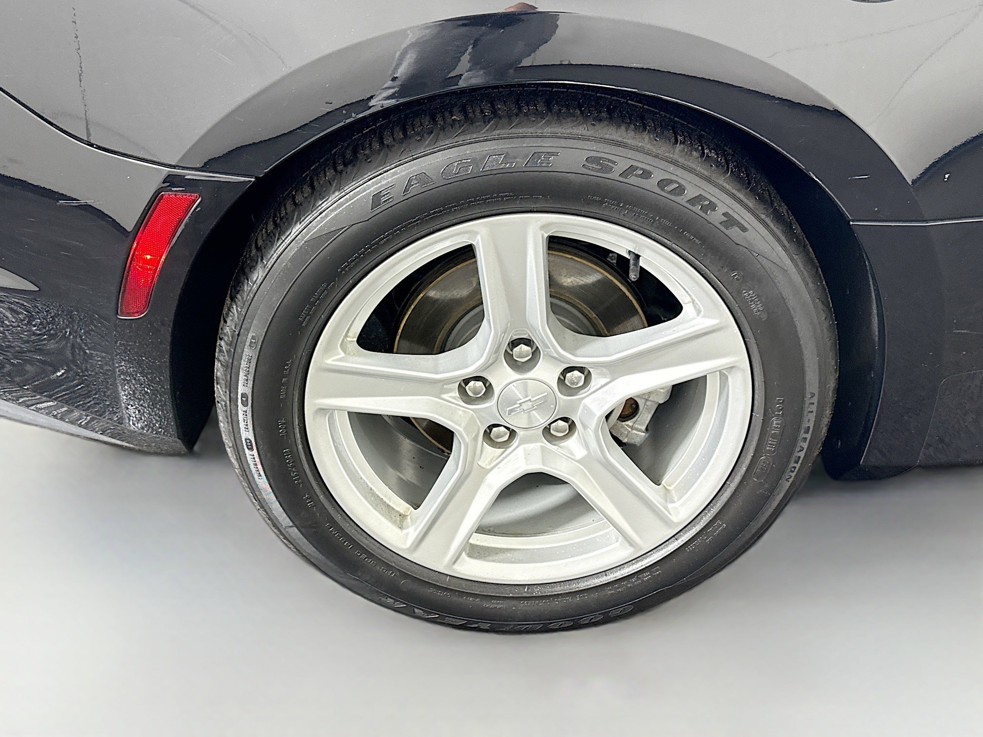 Used 2019 Chevrolet Camaro LT image 31