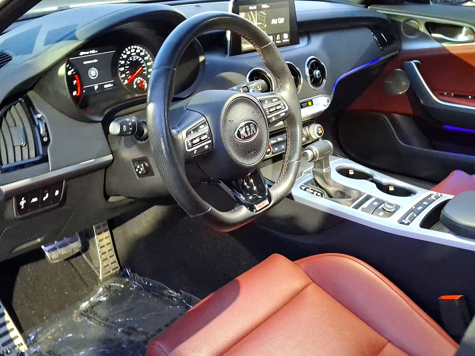 Used 2019 Kia Stinger GT1 RWD image 15