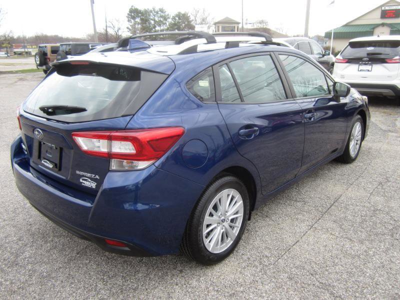 Used 2018 Subaru Impreza 2.0i Premium w/ Eyesight & BSD & Rcta AWD/4WD image 8