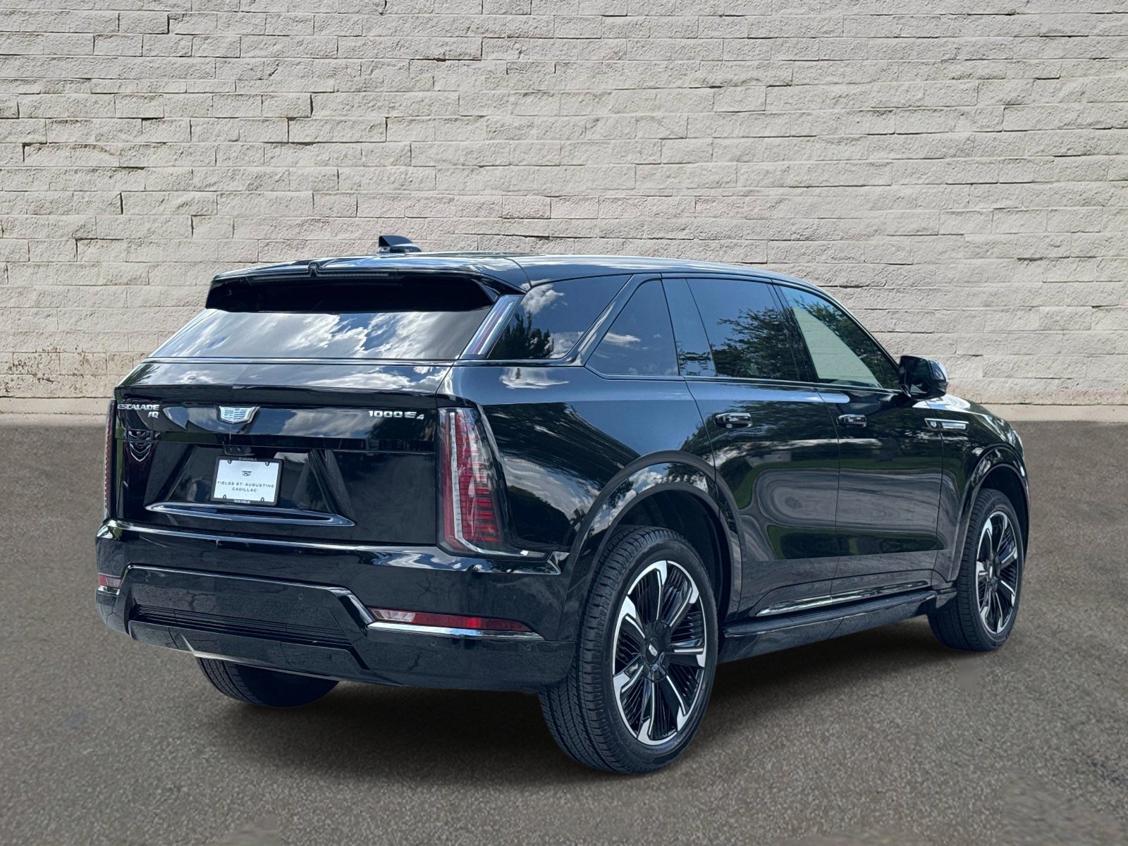 Certified 2026 Cadillac Escalade IQ Sport 1 AWD/4WD image 5