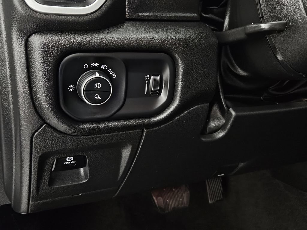 Used 2023 RAM 1500 Big Horn AWD/4WD image 21