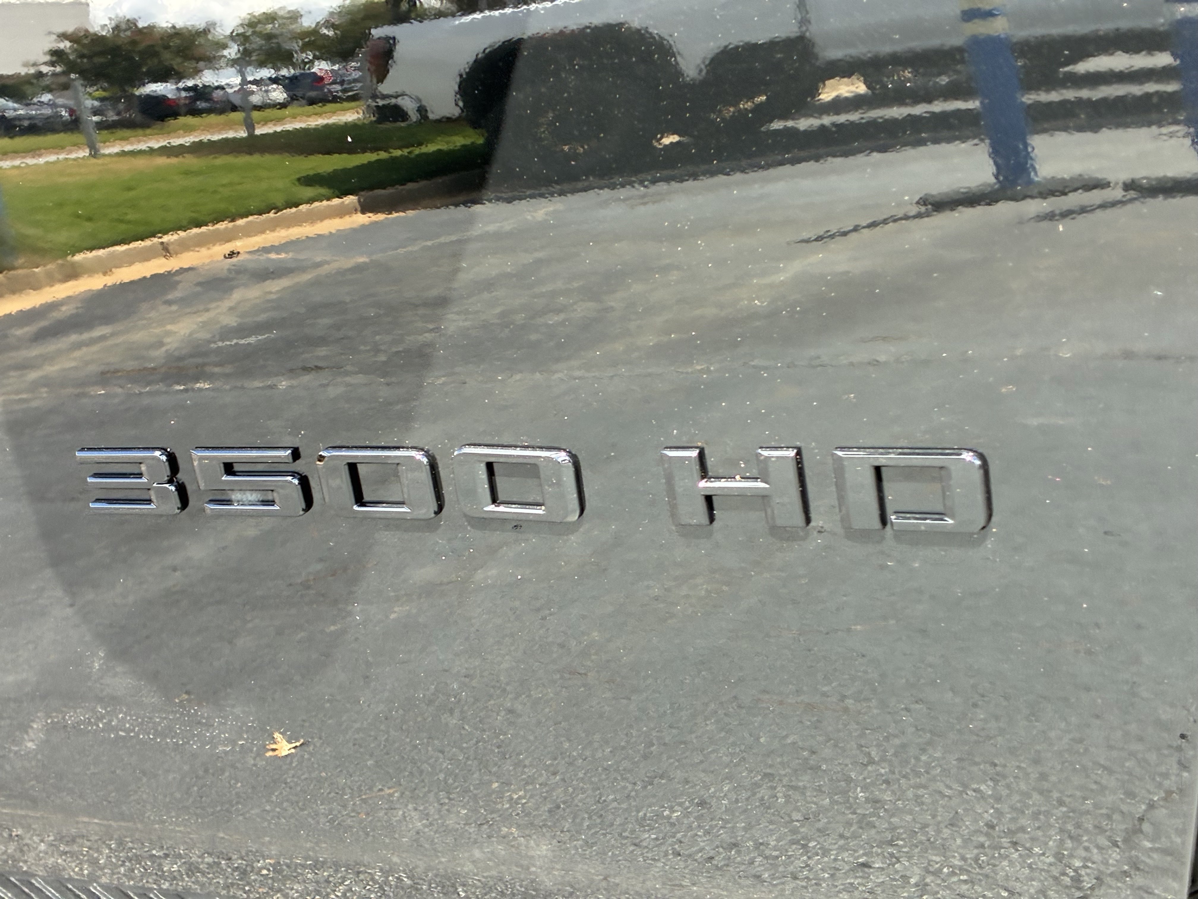 New 2026 Chevrolet Silverado 3500 LT w/ All Star Edition AWD/4WD image 7