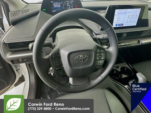 Used 2025 Toyota Prius LE image 13