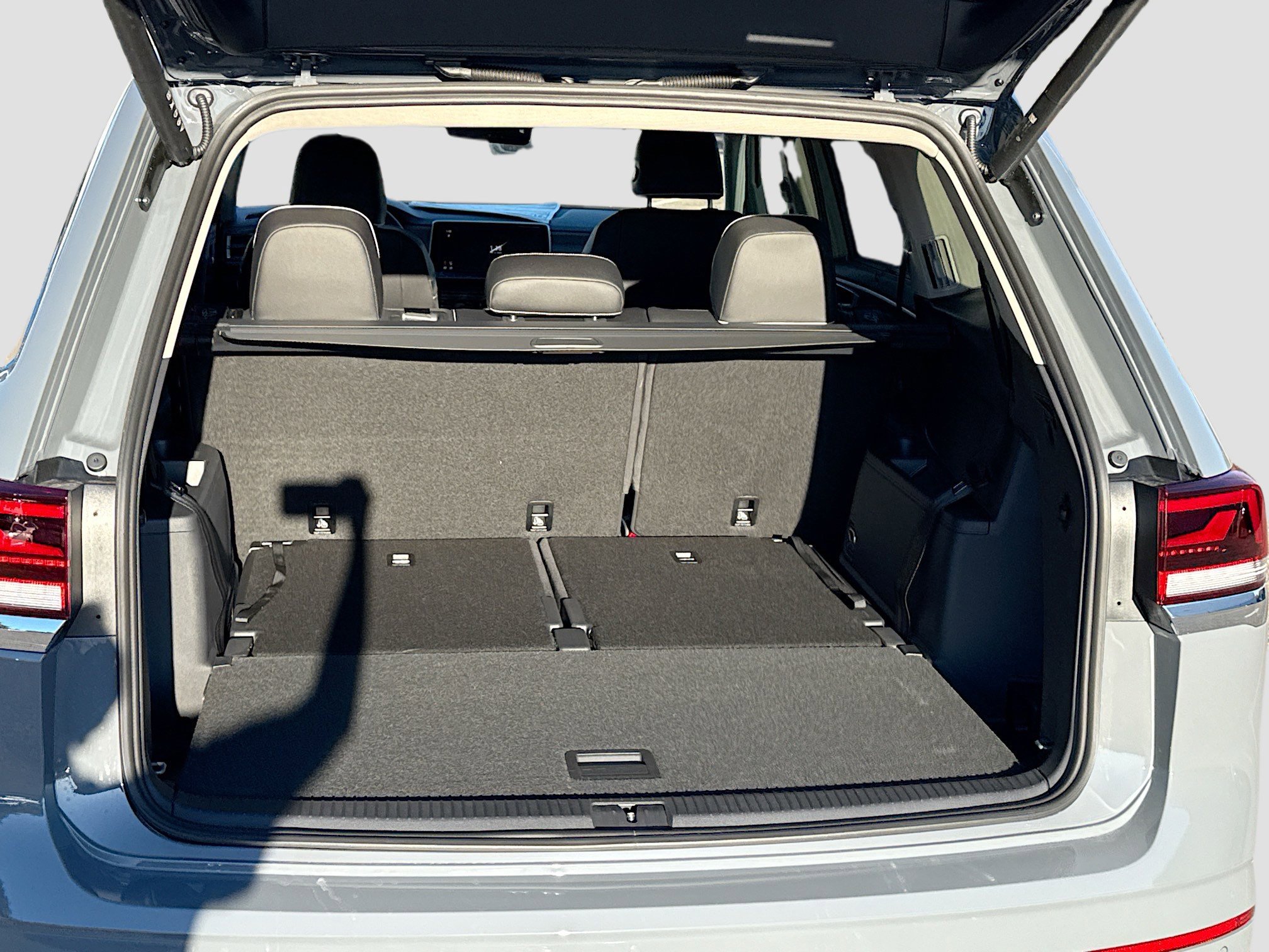 New 2026 Volkswagen Atlas SEL Premium R-Line image 12