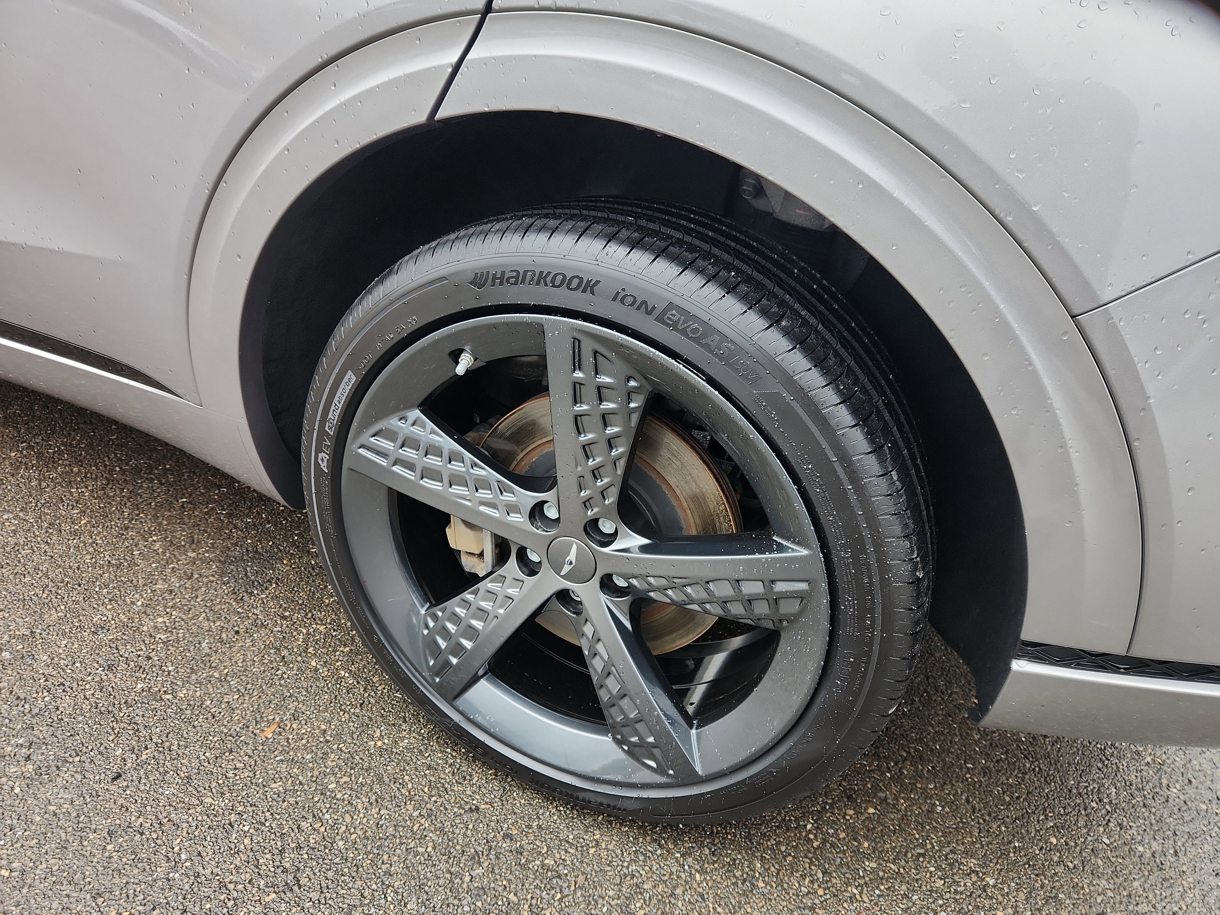 Used 2022 Genesis GV70 3.5T Sport w/ Sport Prestige Package image 59