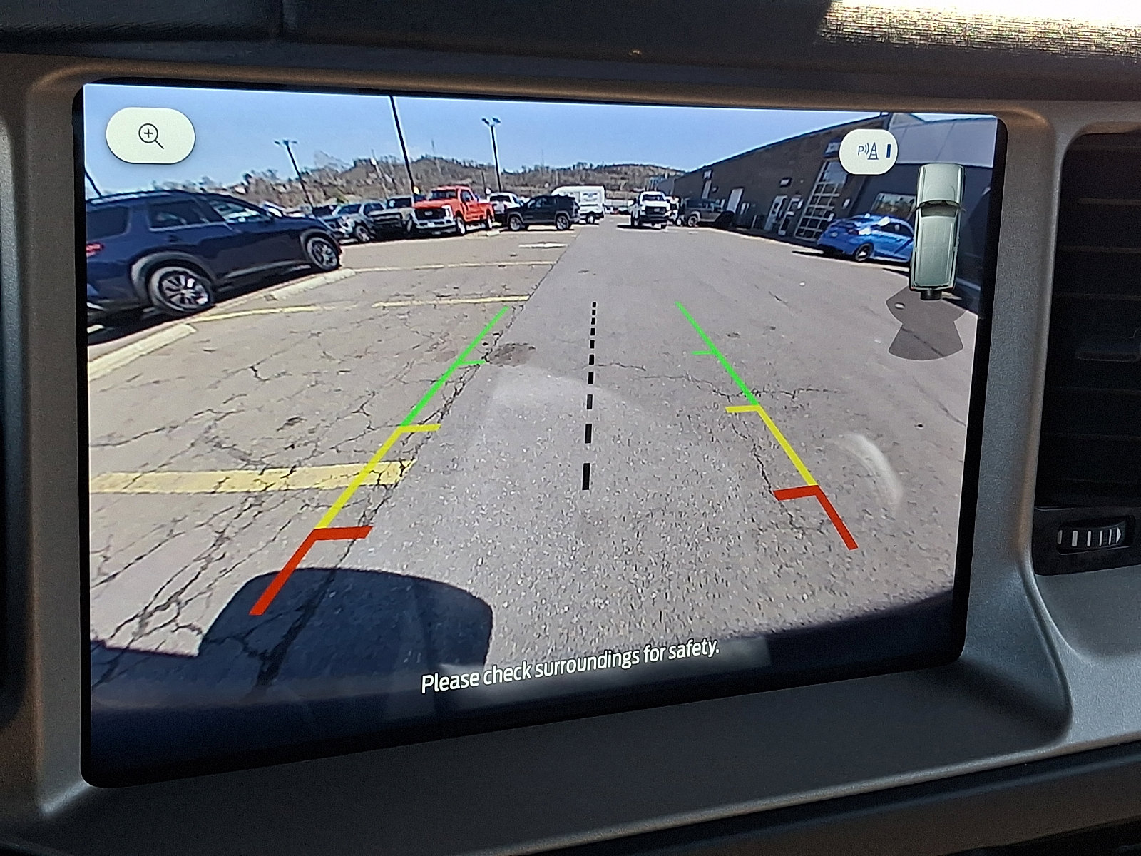 Certified 2025 Ford Bronco Outer Banks w/ Black Appearance Package image 18