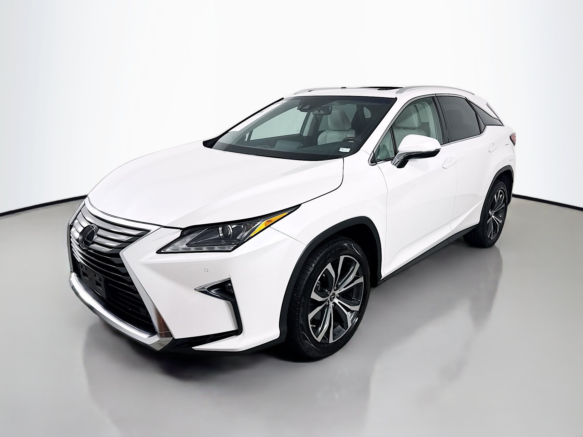 Used 2019 Lexus RX 350 AWD w/ Premium Package image 3