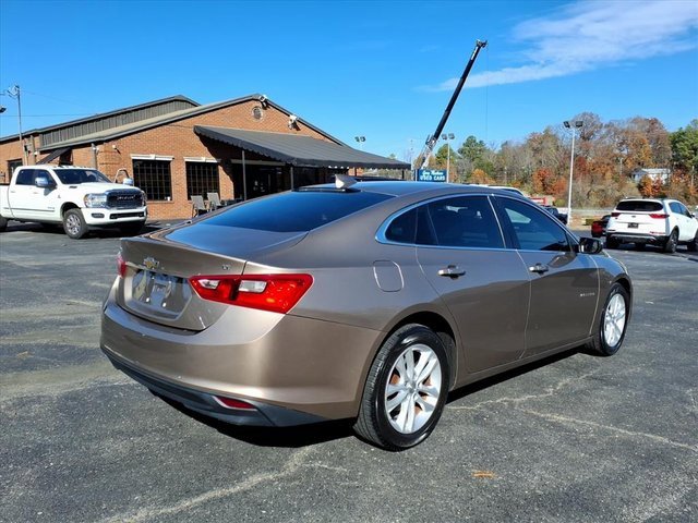 Used 2018 Chevrolet Malibu LT image 15