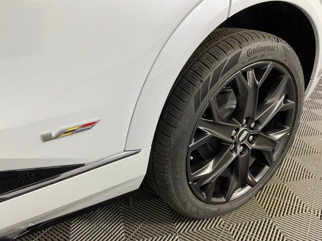 New 2026 Cadillac Optiq V AWD/4WD image 37
