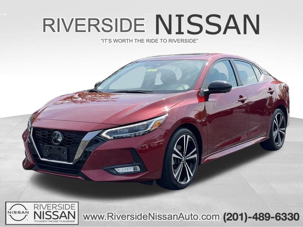 Certified 2022 Nissan Sentra SR FWD image 1
