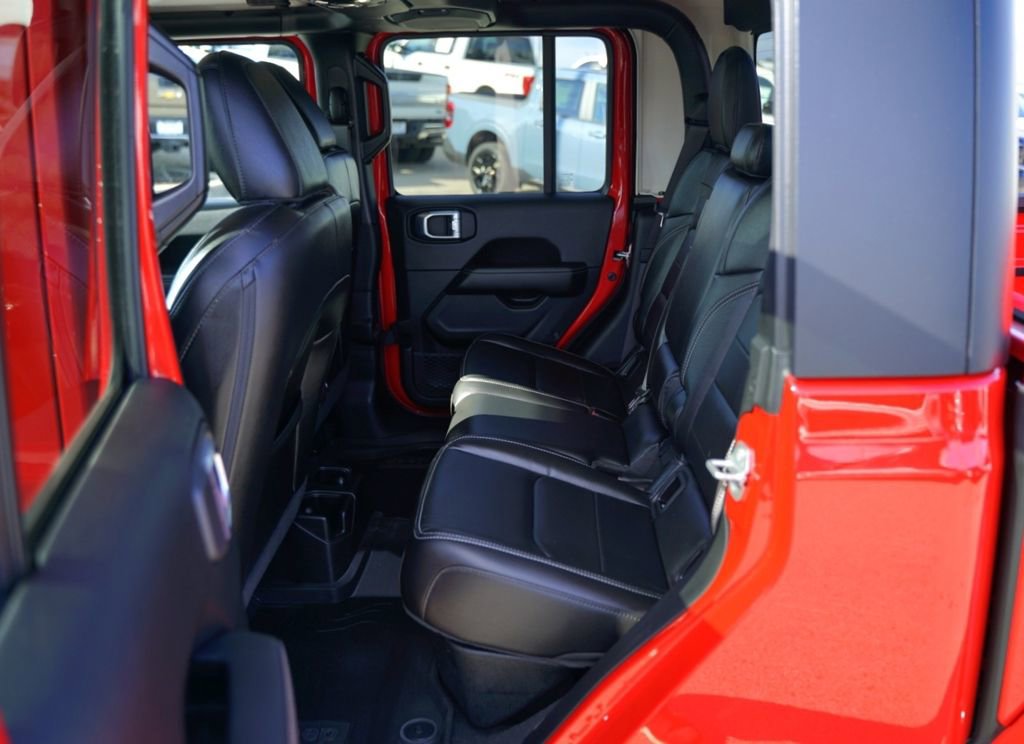 Used 2021 Jeep Gladiator Overland w/ Popular Equipment Package image 24