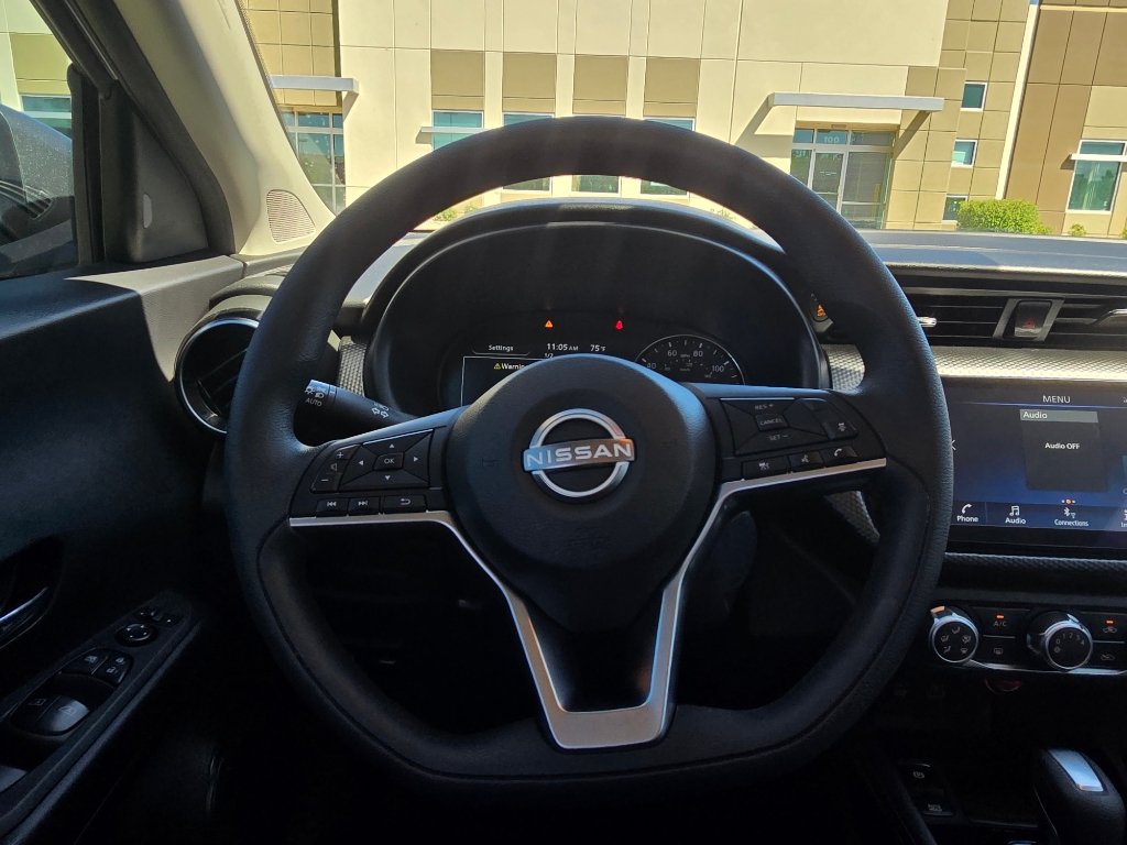 Used 2024 Nissan Kicks SV FWD image 28