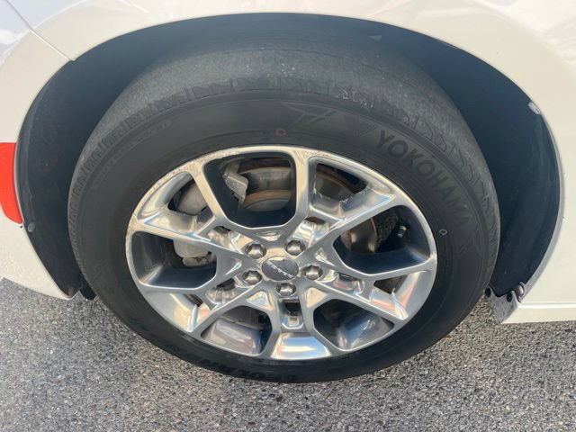 Used 2015 Dodge Charger SXT w/ AWD Plus Group image 18