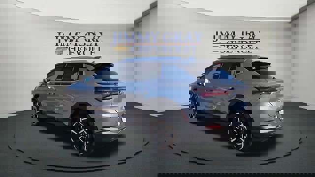 New 2026 Chevrolet Equinox EV LT image 5