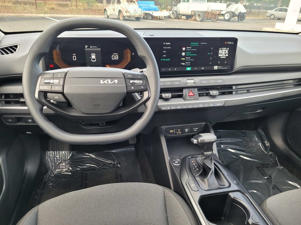 Used 2025 Kia K4 FWD image 19