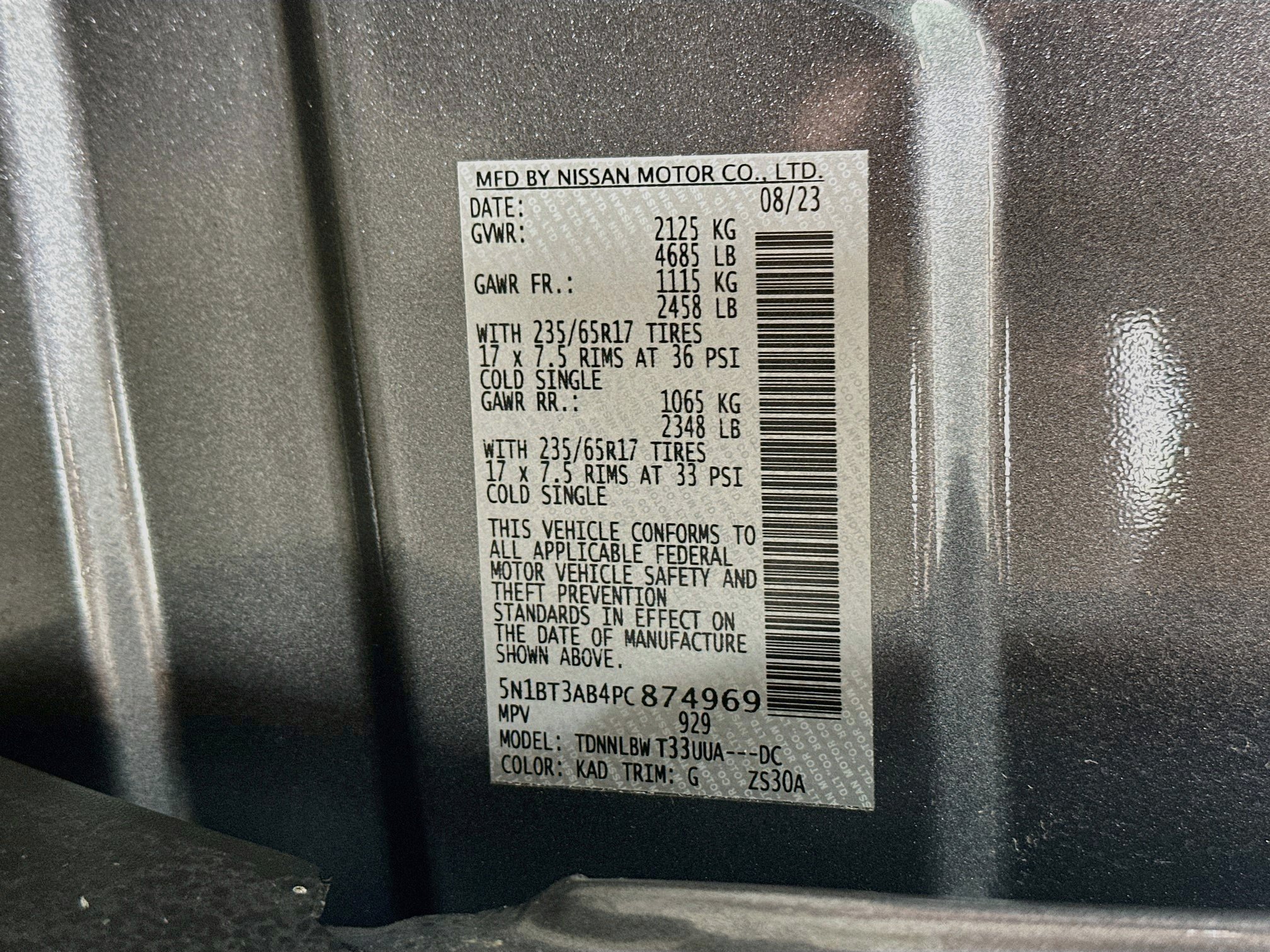 Used 2023 Nissan Rogue S AWD/4WD image 29