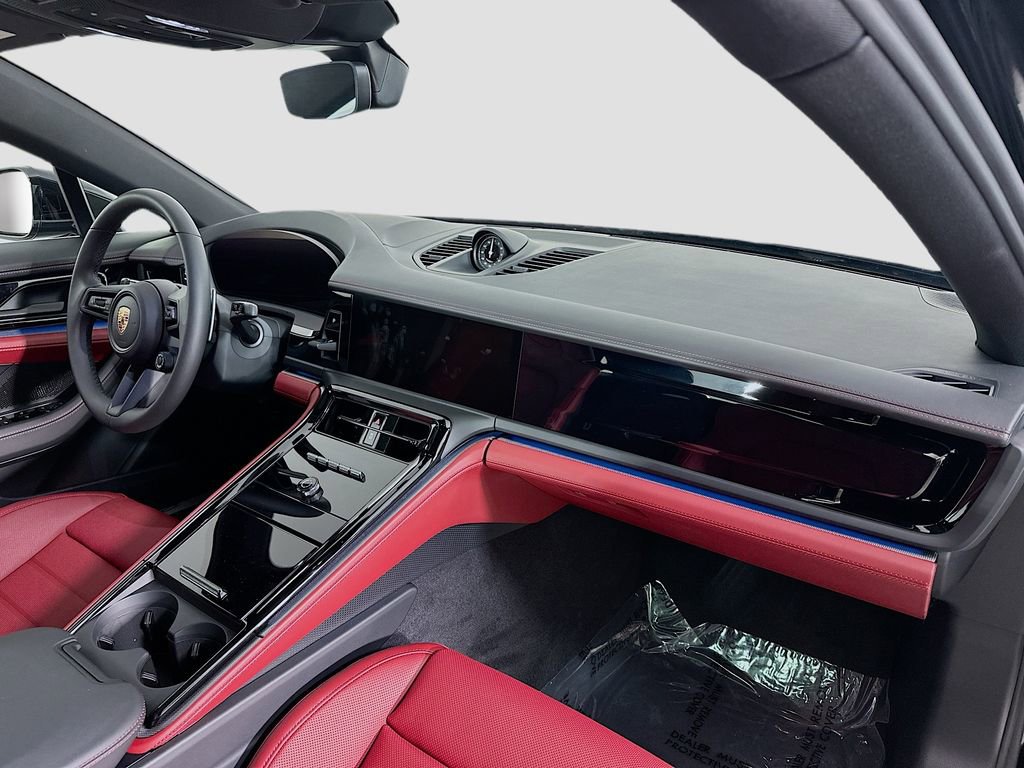 New 2026 Porsche Panamera image 32