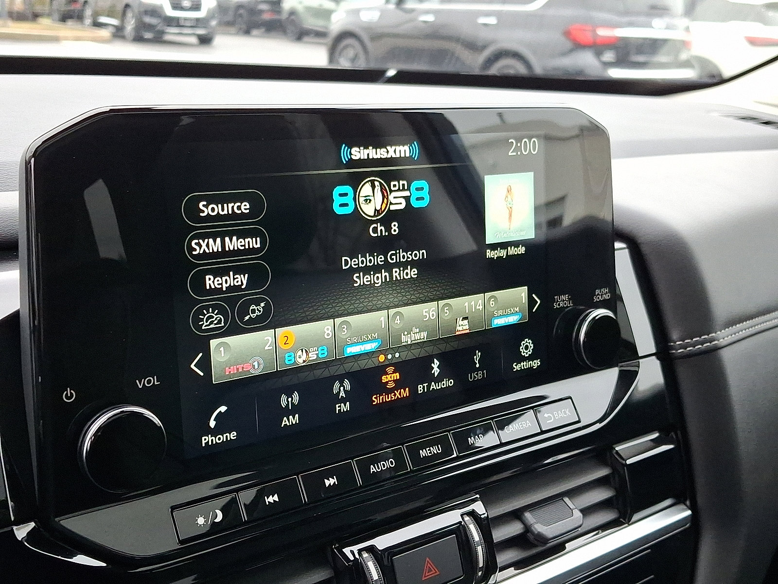 Used 2024 Nissan Pathfinder Platinum image 18