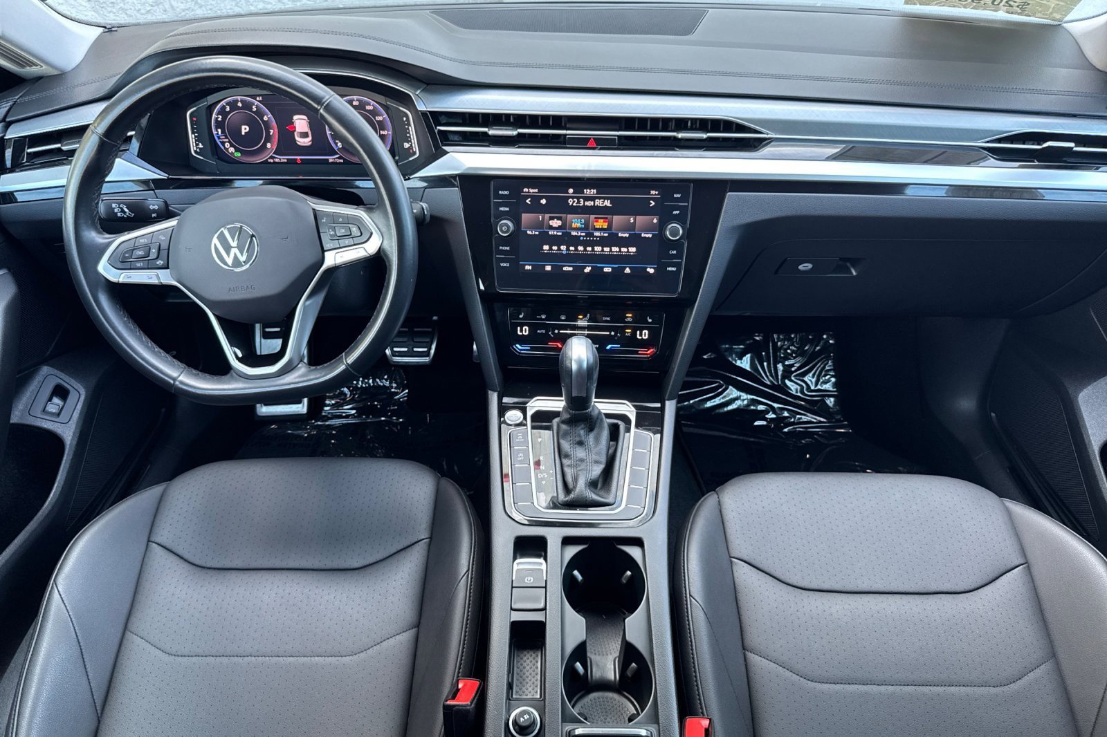 Used 2021 Volkswagen Arteon SE image 12