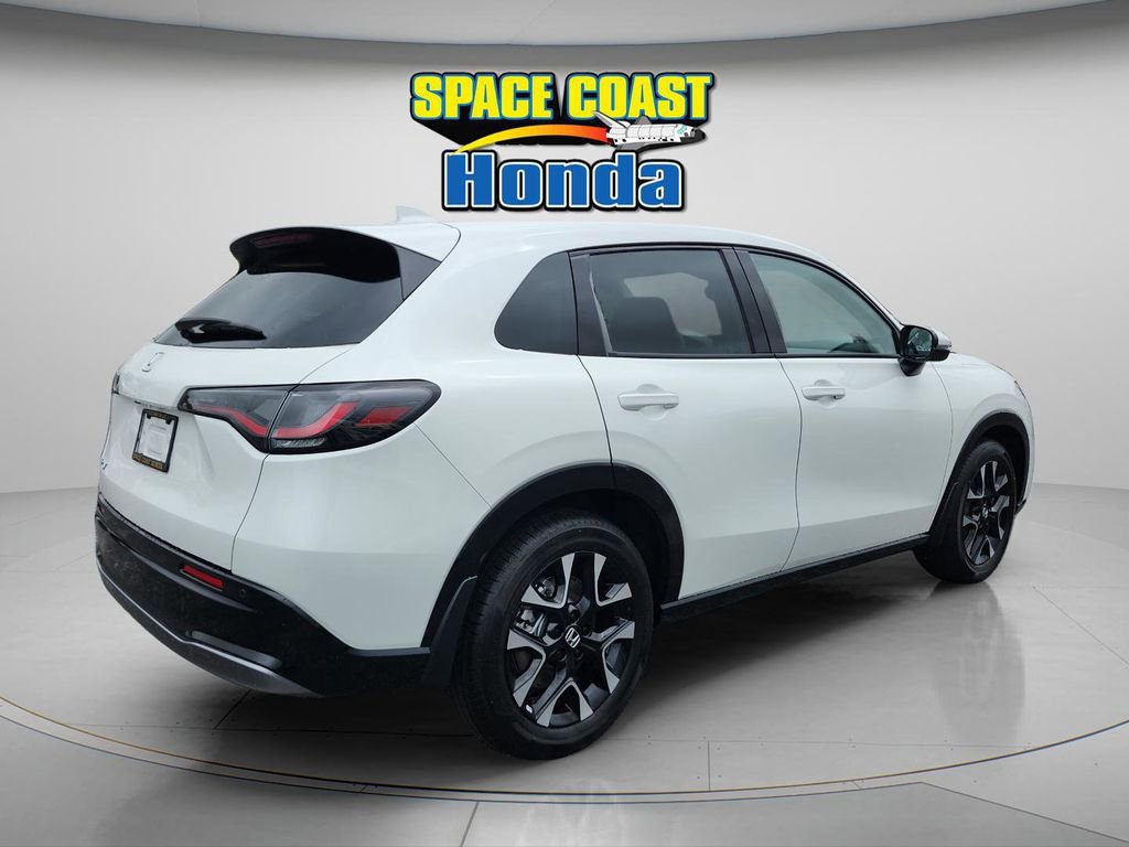 New 2026 Honda HR-V EX-L image 7