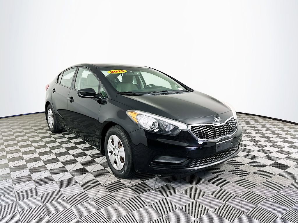 Used 2015 Kia Forte LX image 2