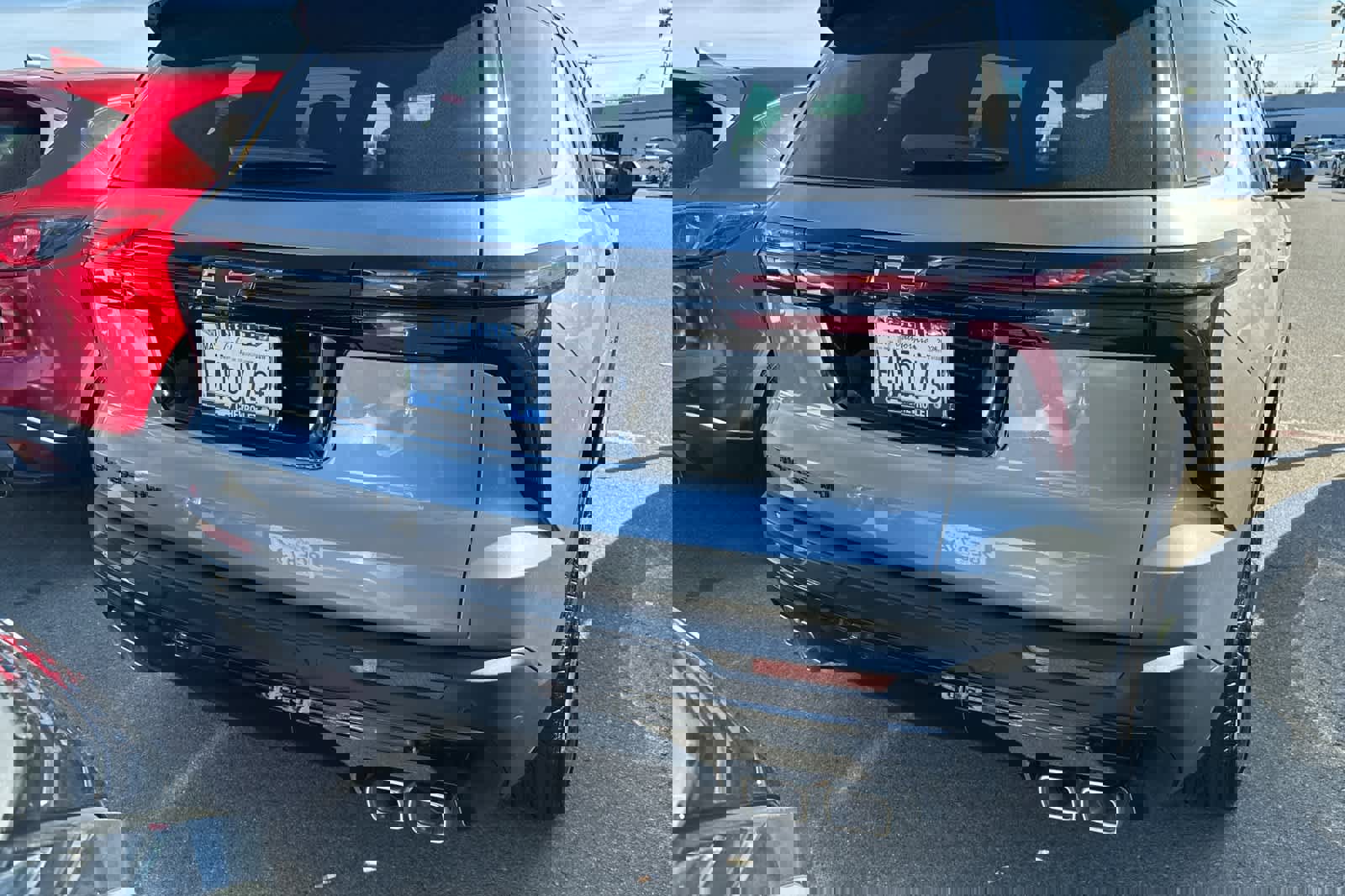 Used 2026 Chevrolet Traverse LT w/ Midnight/Sport Edition image 19