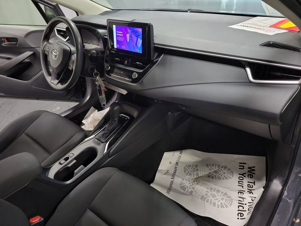 Used 2024 Toyota Corolla LE image 22
