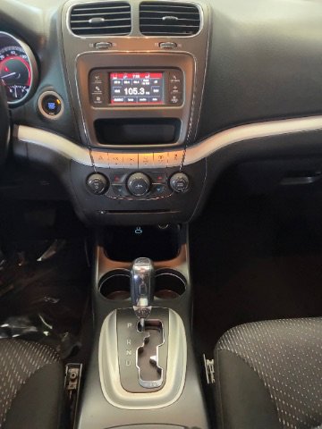 Used 2020 Dodge Journey SE w/ SE Popular Equipment Group image 23