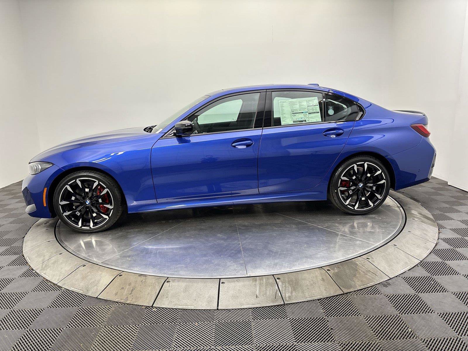 New 2026 BMW 330i xDrive Sedan w/ M Sport Package AWD/4WD image 16
