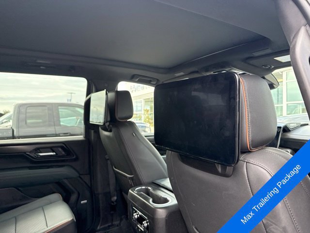 Used 2026 GMC Yukon AT4 w/ AT4 Premium Plus Package AWD/4WD image 8