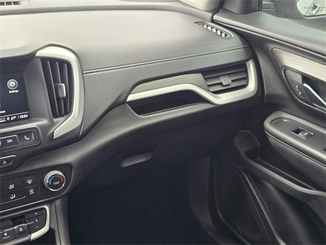 Used 2023 GMC Terrain SLE image 18
