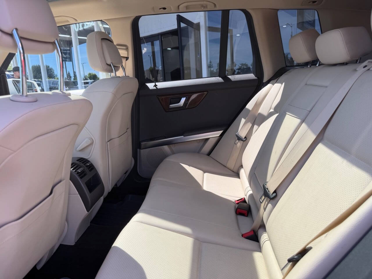 Used 2014 Mercedes-Benz GLK 350 2WD image 26