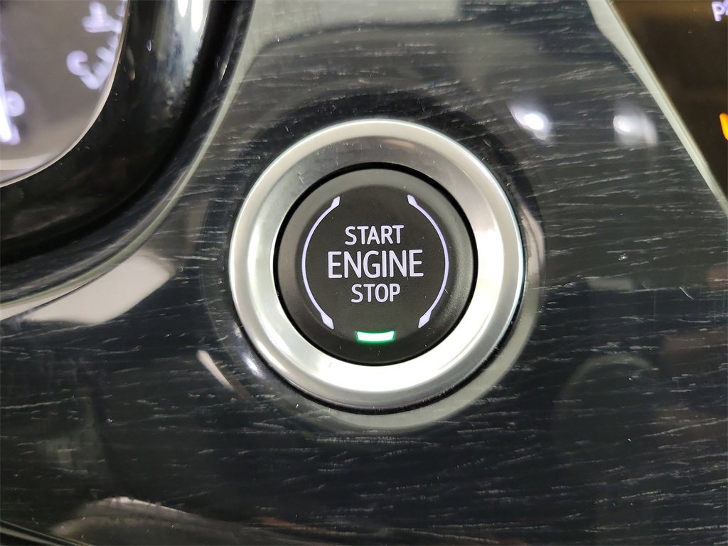 Certified 2023 Cadillac XT6 Premium Luxury w/ Technology Package image 31