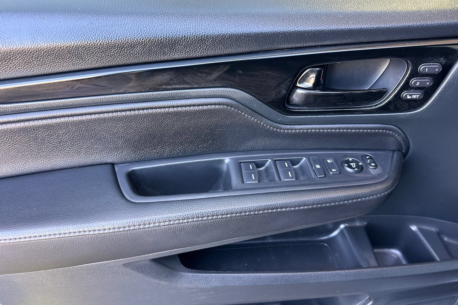 Used 2024 Honda Odyssey Touring image 11