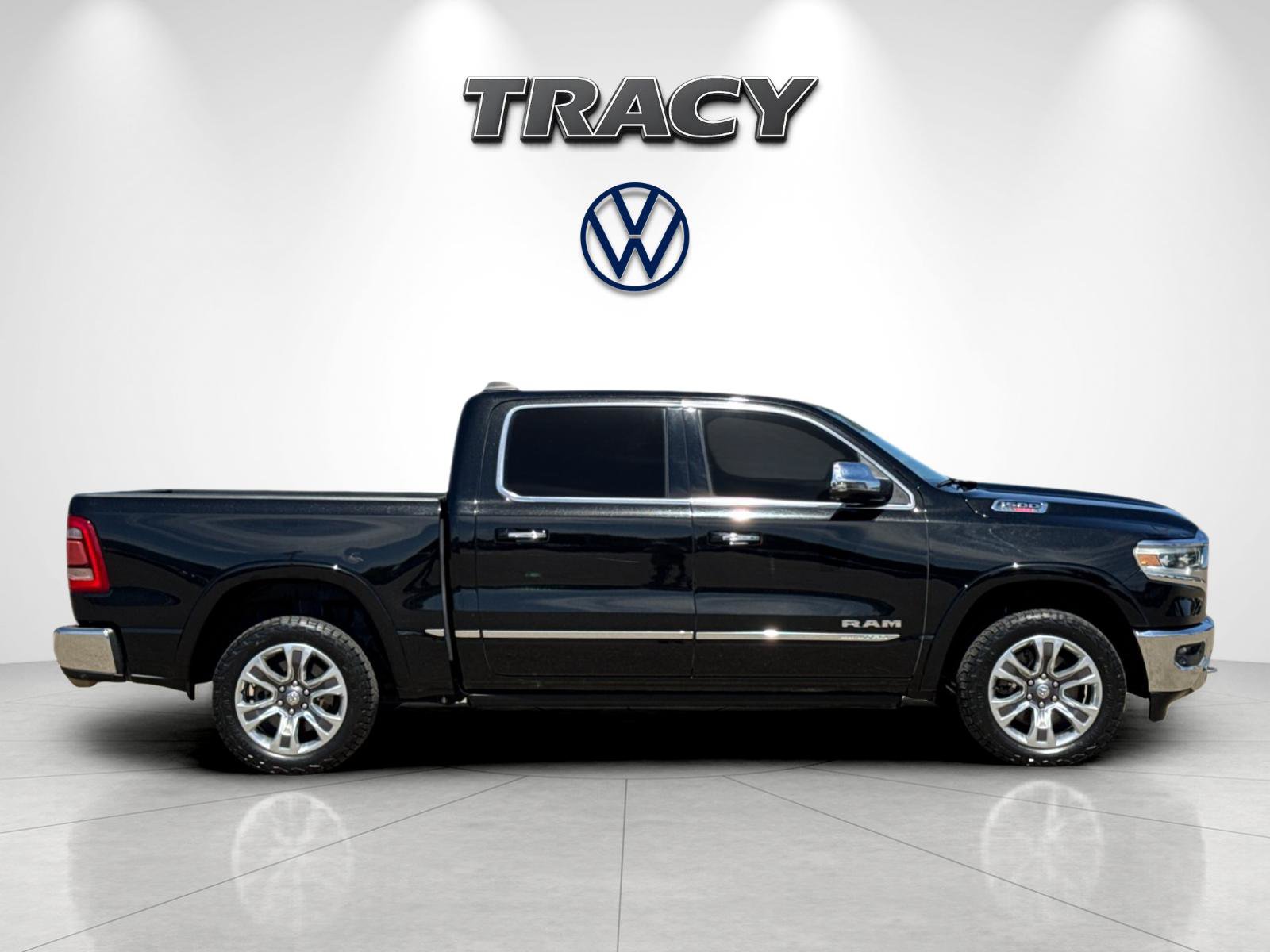 Used 2021 RAM 1500 Limited AWD/4WD image 3