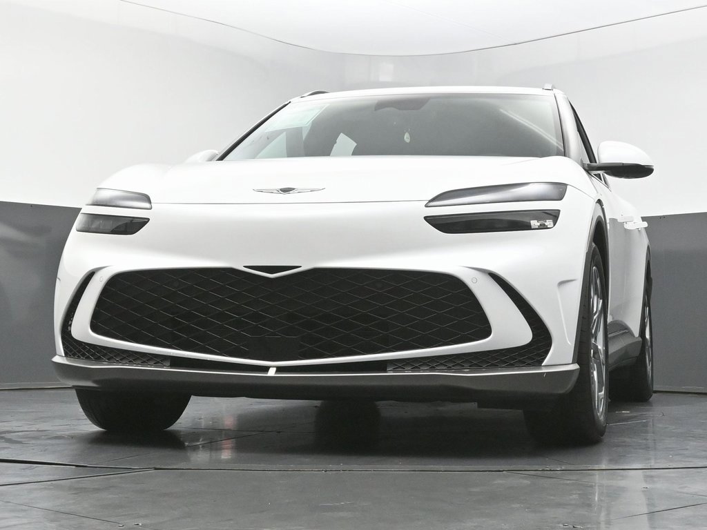 Used 2025 Genesis GV60 RWD image 53