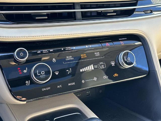 Certified 2023 INFINITI QX60 Luxe w/ Performance Audio Package image 14