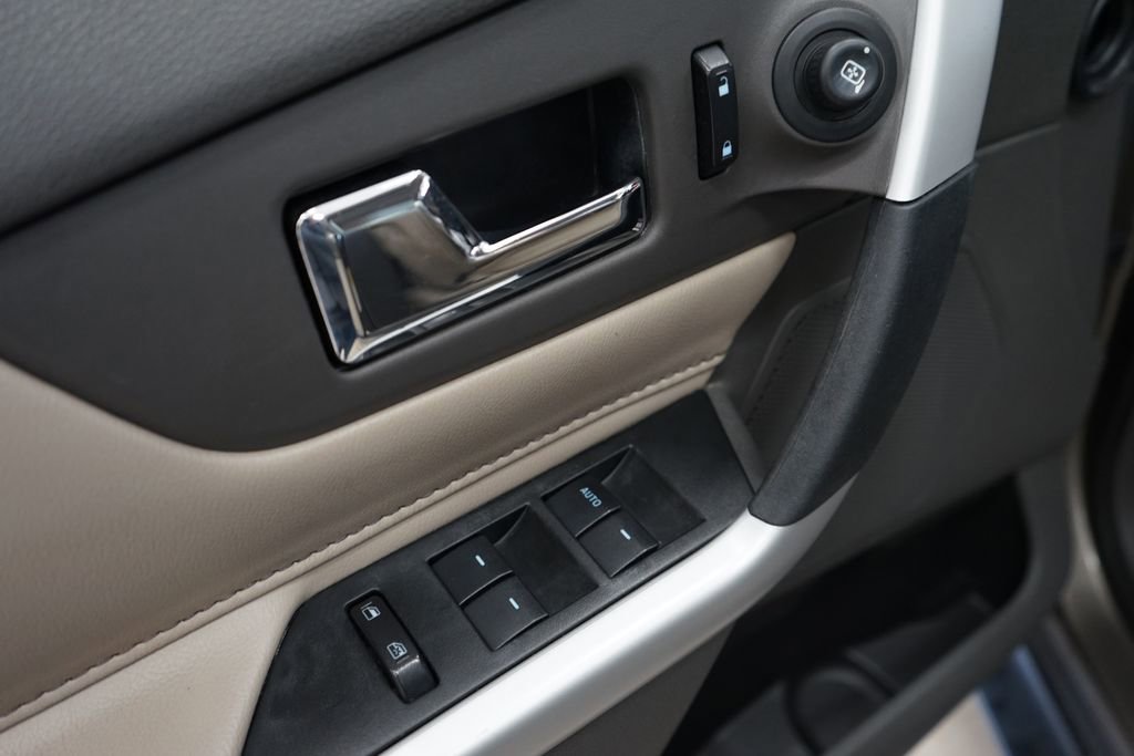 Used 2014 Ford Edge SEL w/ Equipment Group 204A image 22
