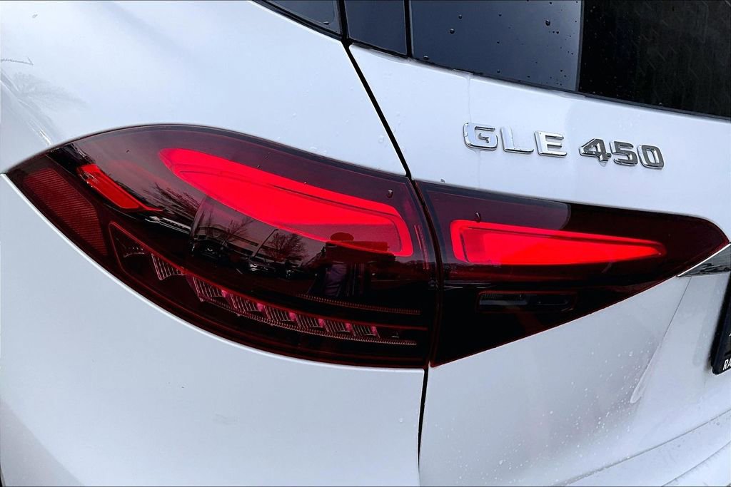 Certified 2024 Mercedes-Benz GLE 450 4MATIC image 32