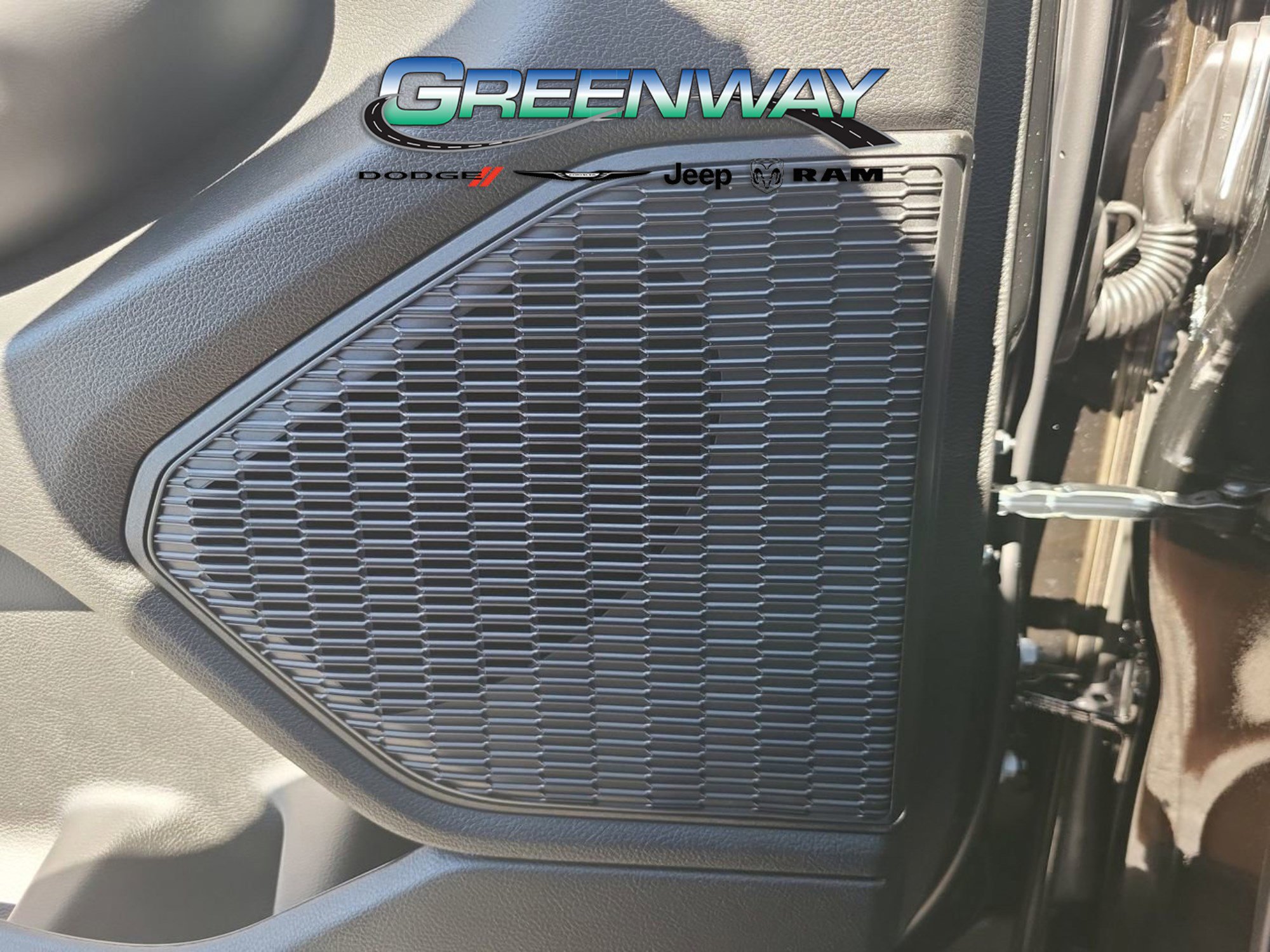 New 2025 Jeep Grand Cherokee Laredo X image 16