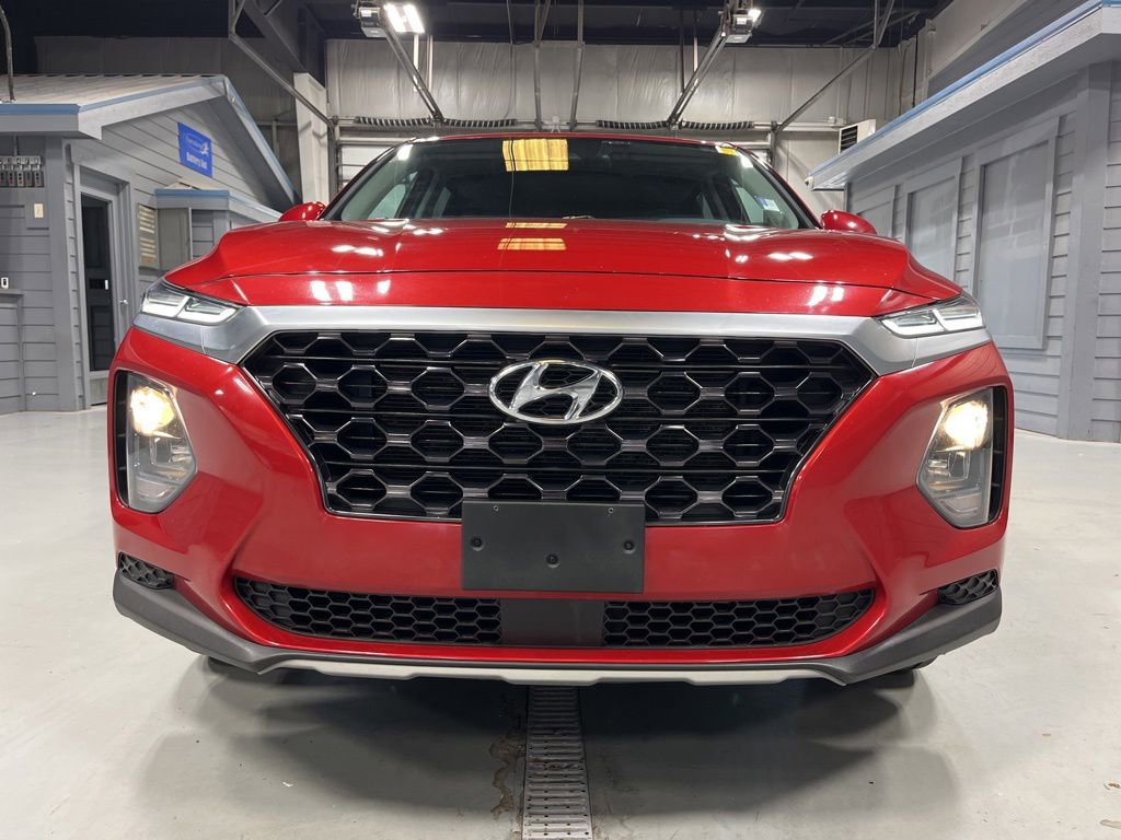 Used 2019 Hyundai Santa Fe SE AWD/4WD image 2