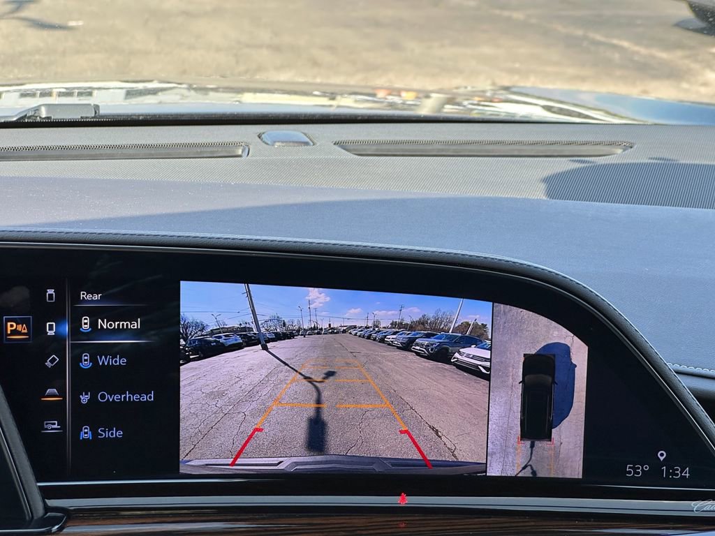 Used 2023 Cadillac Escalade Premium Luxury image 17